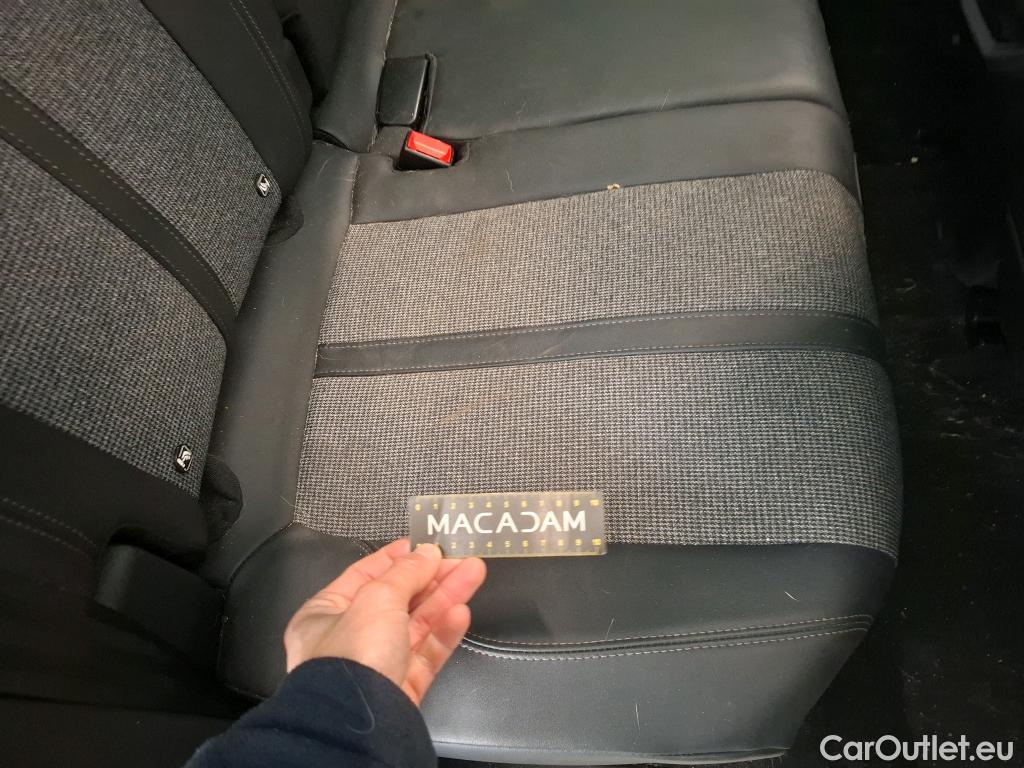  Peugeot  3008  Allure Business 1.2 PureTech 130CV BVA8 E6dT #38