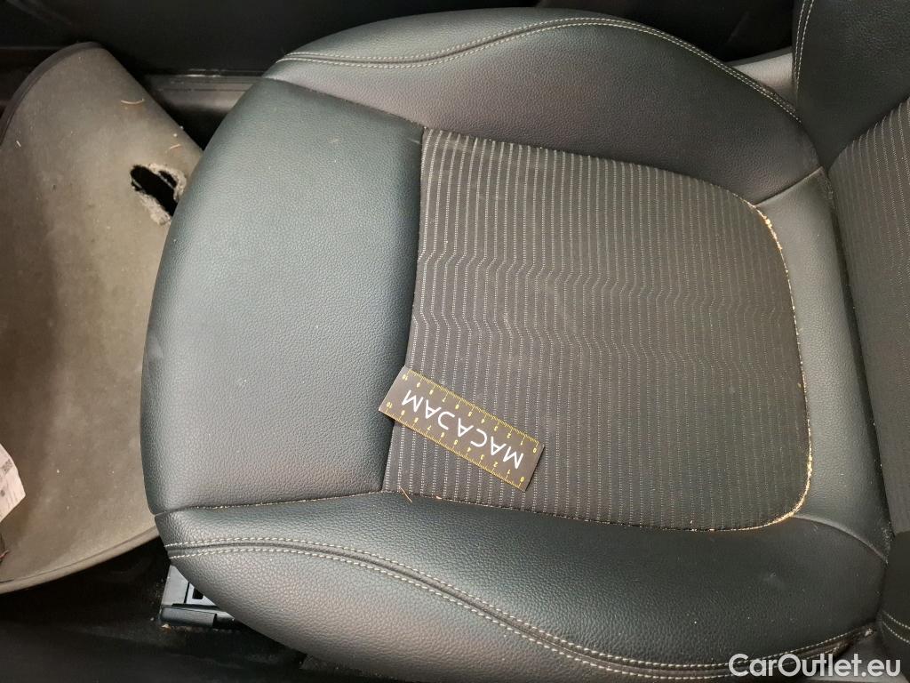  Mercedes  GLA MERCEDES-BENZ  / 2020 / 5P / SUV 1.3  250 e BUSINESS LINE DCT #20