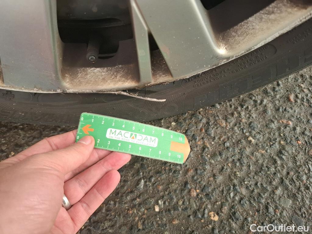  Peugeot  208  Active Business 1.5 HDi 100CV BVM5 E6dT #32