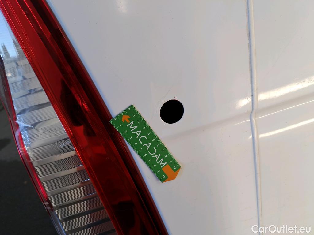  Renault  Master  III Fourgon L2H2 3 5 Grand Confort dCi 130CV BVM6 E6 #9