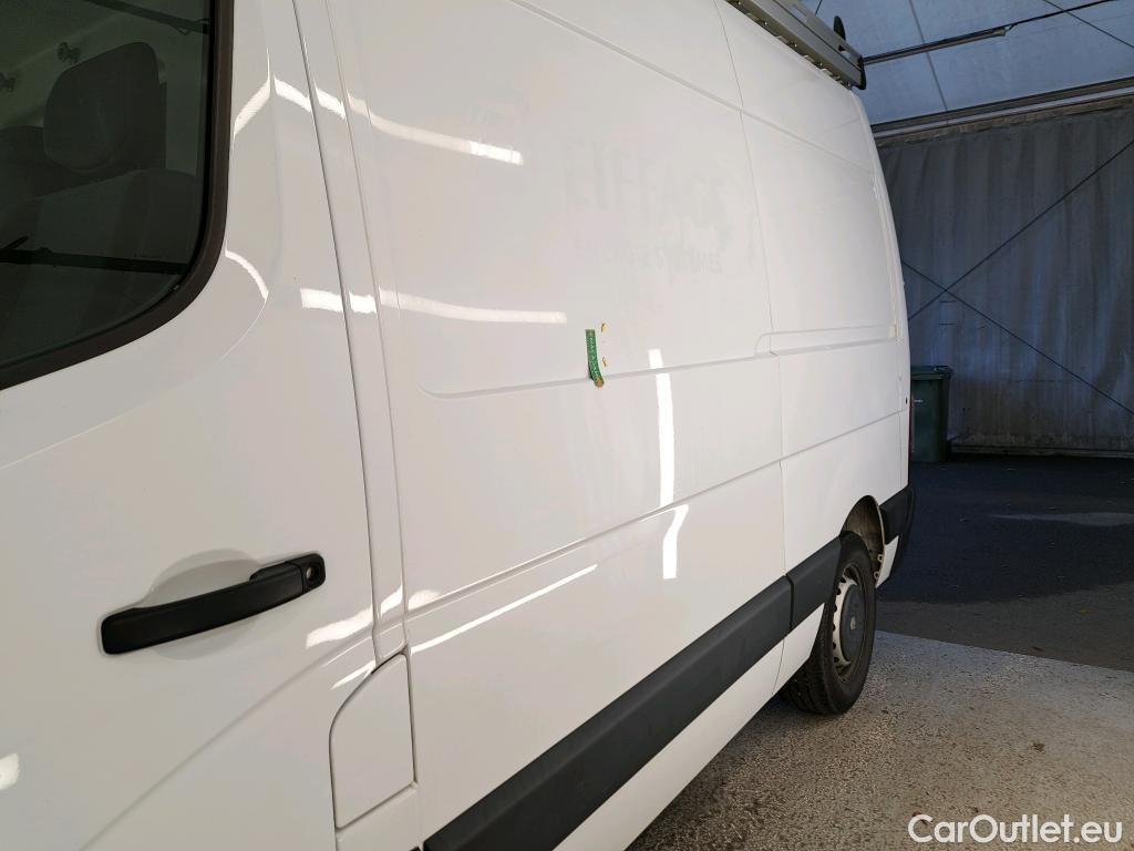 Renault  Master  III Fourgon L2H2 3 5 Grand Confort dCi 130CV BVM6 E6 #14