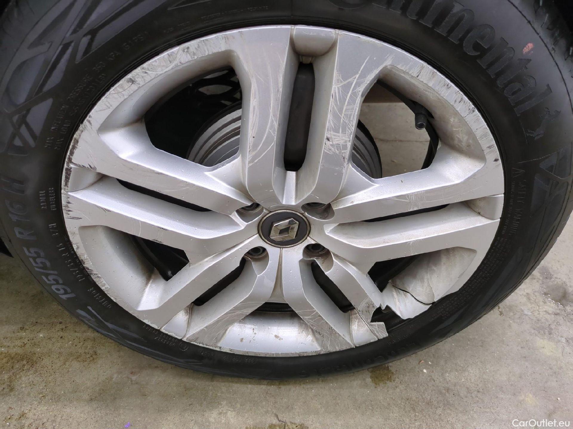  Renault  Clio  IV Business 0.9 TCe 90CV BVM5 E6 #7