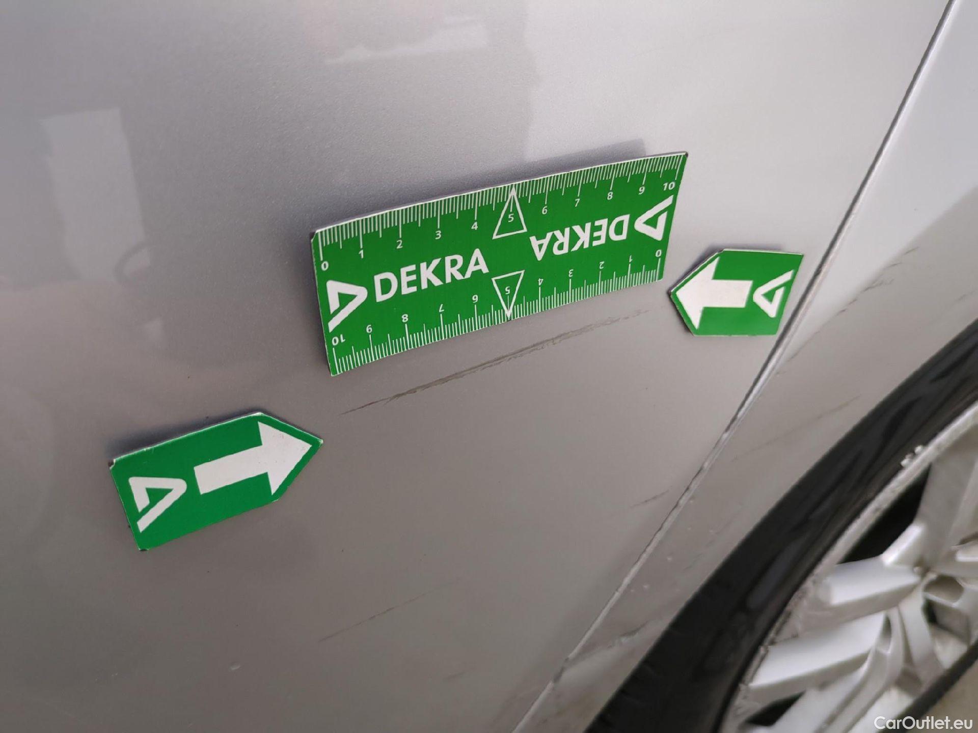  Renault  Clio  IV Business 0.9 TCe 90CV BVM5 E6 #29