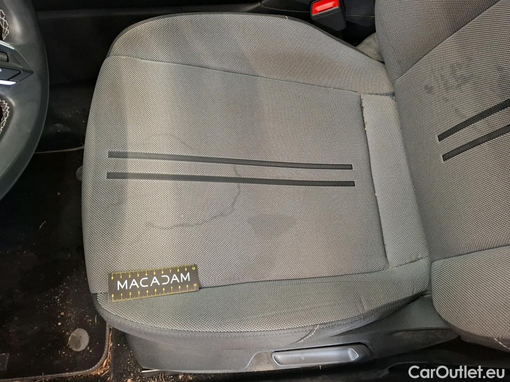  Seat  Leon SEAT  Sportstourer / 2020 / 5P / Break 1.0 eTSI 110 DSG S&S Style Business #31