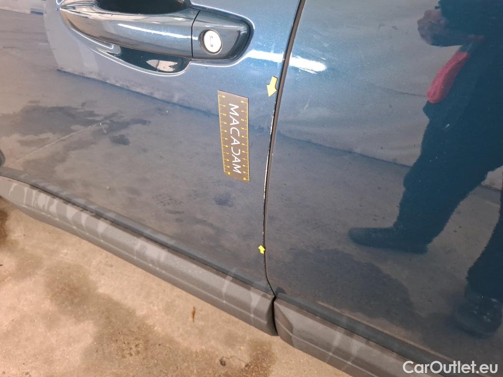  Peugeot  3008  Active Business 1.2 PureTech 130CV BVA8 E6d #4