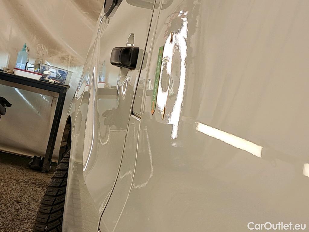  Renault  Trafic  III Fourgon L2H1 3T Grand Confort 2.0 dCi 130CV BVM6 E6d #1