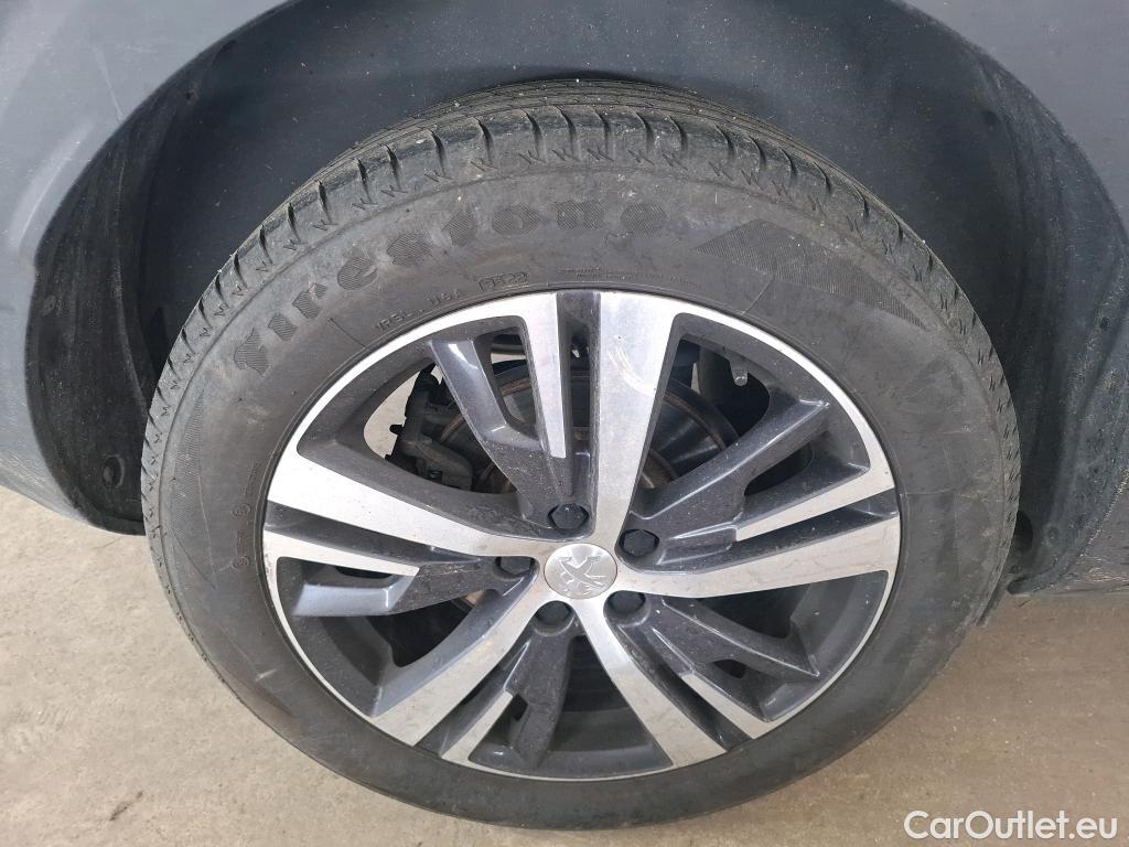  Peugeot  3008  Allure Business 1.2 PureTech 130CV BVA8 E6dT #46