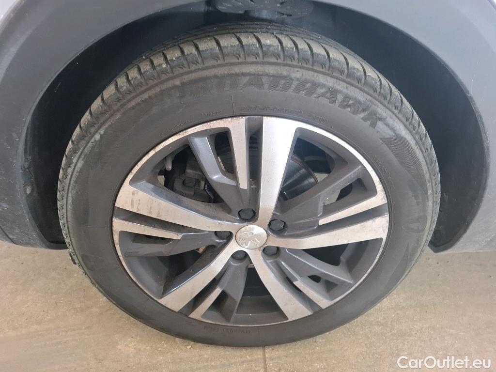  Peugeot  3008  Allure Business 1.2 PureTech 130CV BVA8 E6dT #43