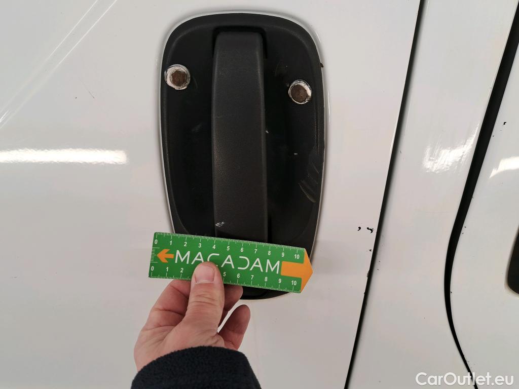  Renault  Trafic  II Fourgon L1H1 1200kg Grand Confort 90CV BVM6 #30