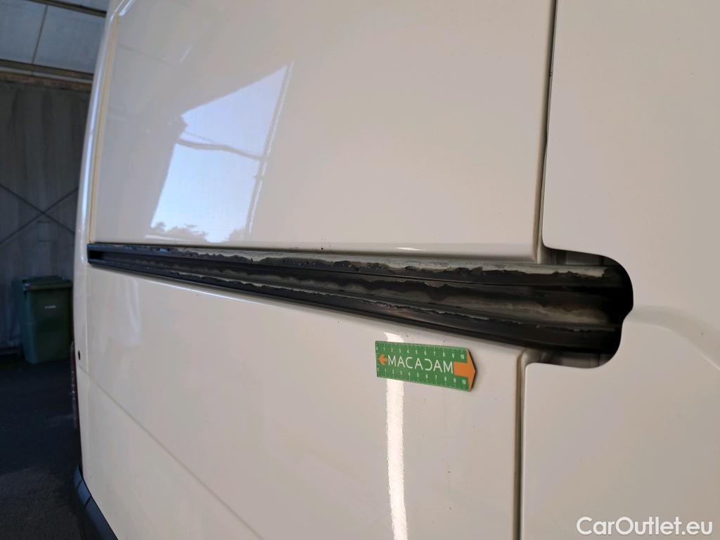  Renault  Master  III Fourgon L2H2 3 5 Grand Confort dCi 130CV BVM6 E6 #17