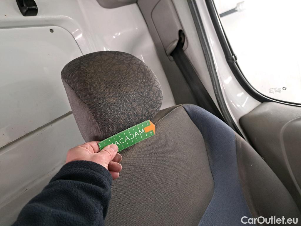  Renault  Trafic  II Fourgon L1H1 1200kg Grand Confort 90CV BVM6 #44