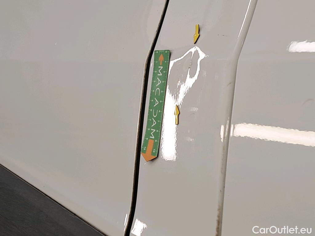  Renault  Trafic  III Fourgon L2H1 3T Grand Confort 2.0 dCi 130CV BVM6 E6d #14