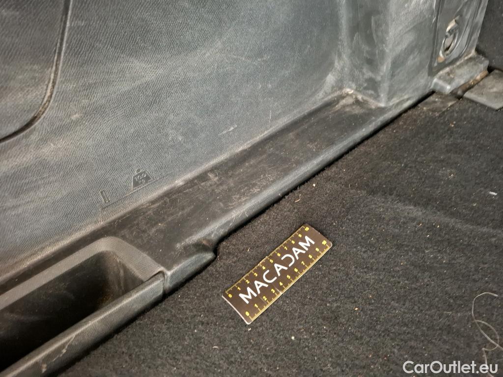  Peugeot  3008  Active Business 1.2 PureTech 130CV BVA8 E6d #16