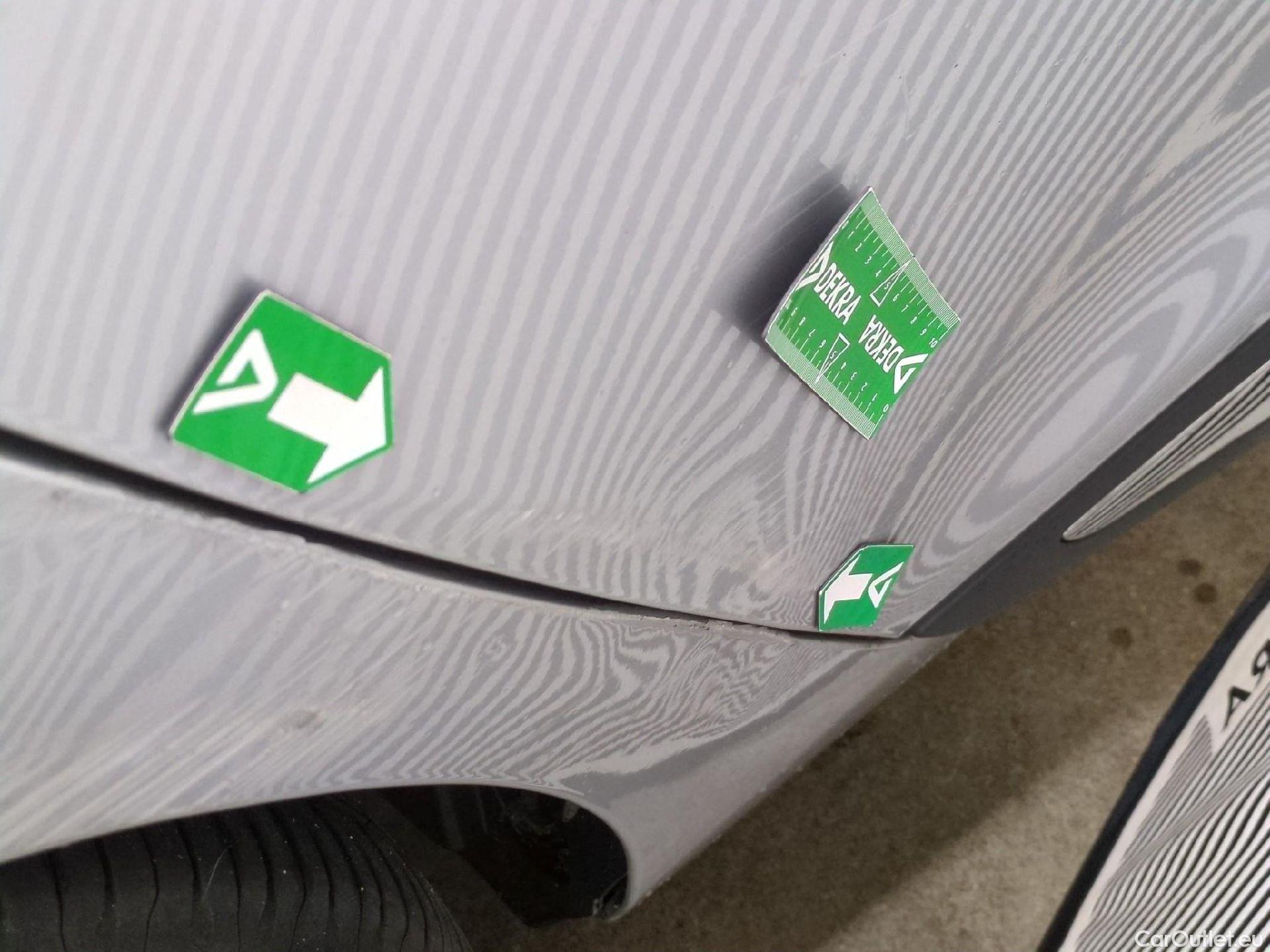  Renault  Clio  IV Business 0.9 TCe 90CV BVM5 E6 #16