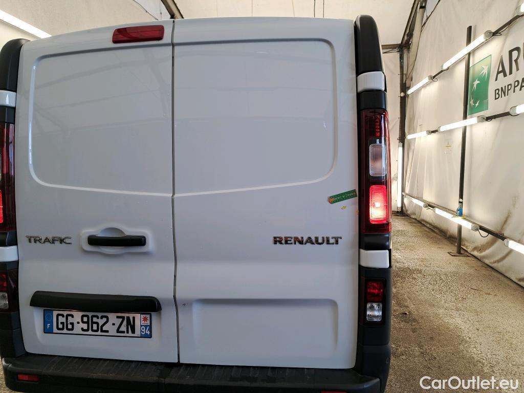  Renault  Trafic  III Fourgon L2H1 3T Grand Confort 2.0 dCi 130CV BVM6 E6d #17