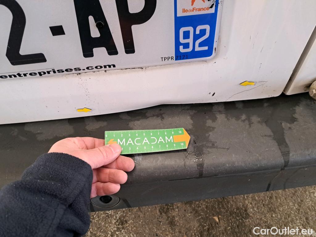  Renault  Trafic  II Fourgon L1H1 1200kg Grand Confort 90CV BVM6 #16