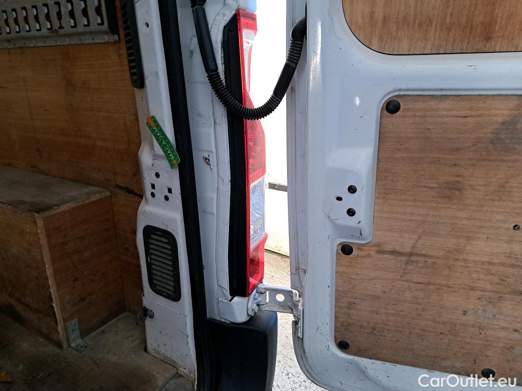  Renault  Master  III Fourgon L2H2 3 5 Grand Confort dCi 130CV BVM6 E6 #5