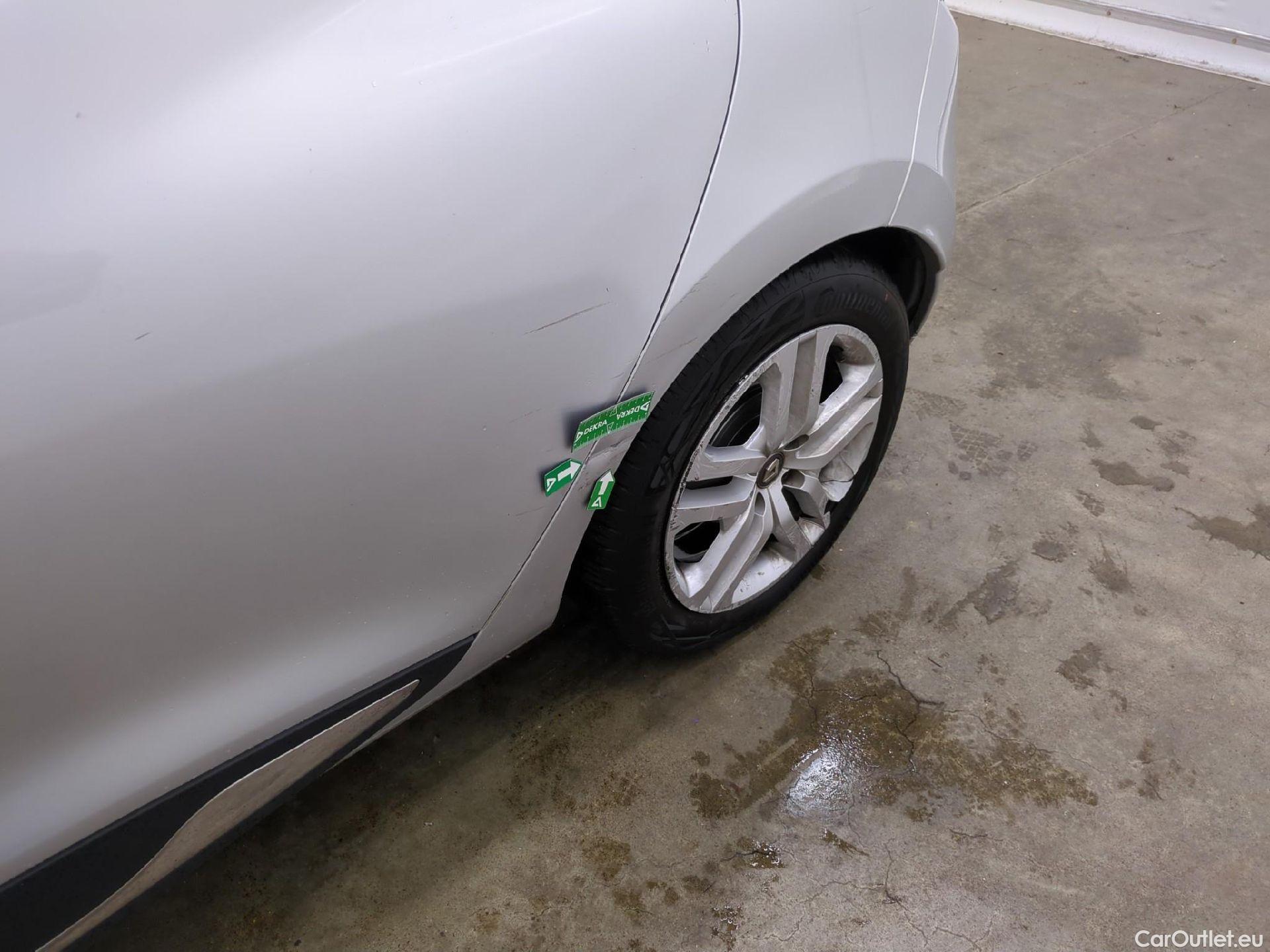  Renault  Clio  IV Business 0.9 TCe 90CV BVM5 E6 #32