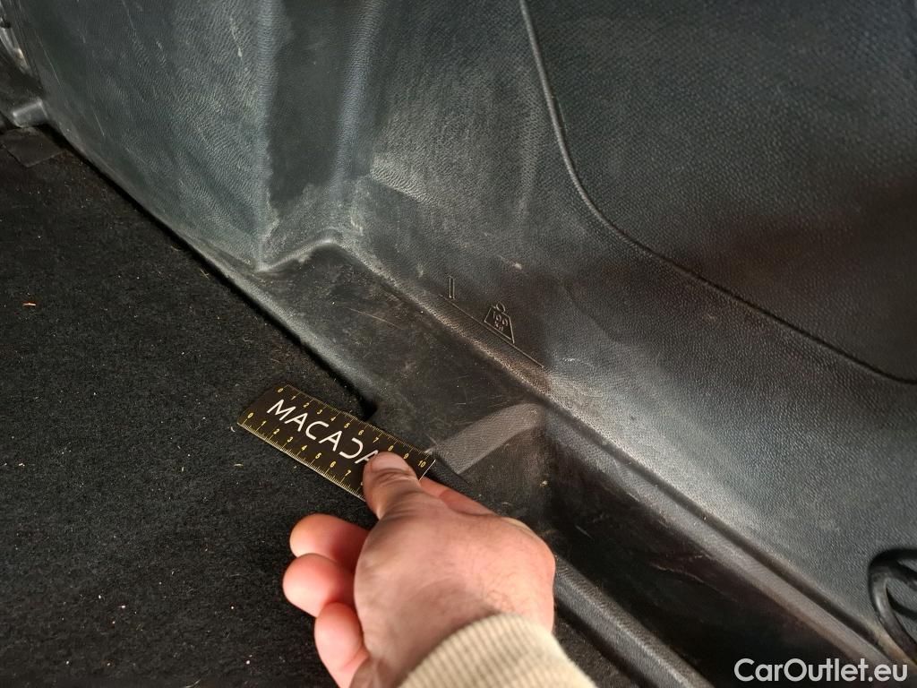  Peugeot  3008  Active Business 1.2 PureTech 130CV BVA8 E6d #19