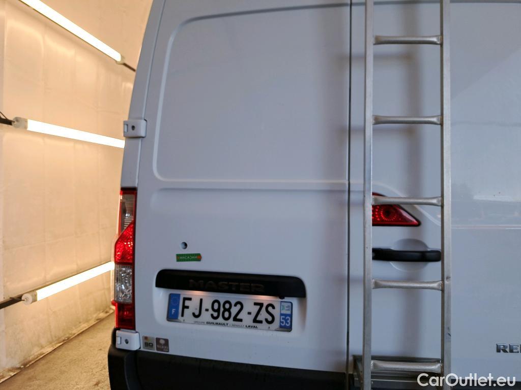  Renault  Master  III Fourgon L2H2 3 5 Grand Confort dCi 130CV BVM6 E6 #12