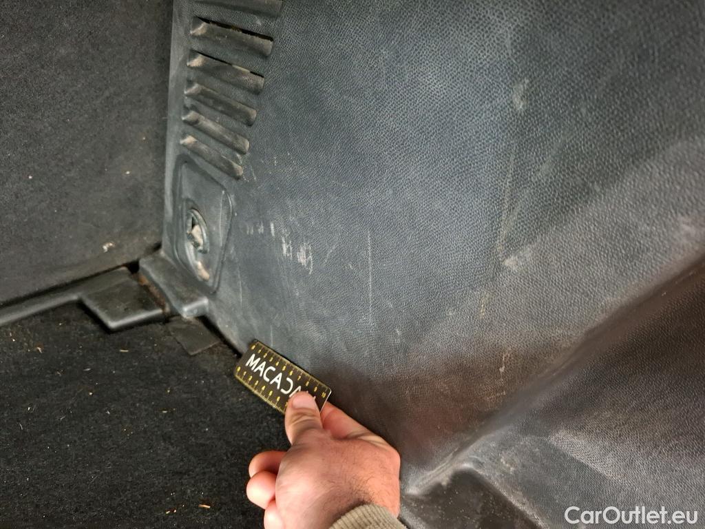  Peugeot  3008  Active Business 1.2 PureTech 130CV BVA8 E6d #18