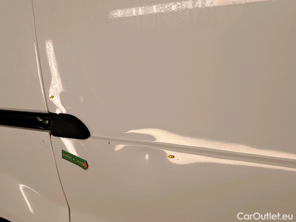  Renault  Trafic  II Fourgon L1H1 1200kg Grand Confort 90CV BVM6 #8