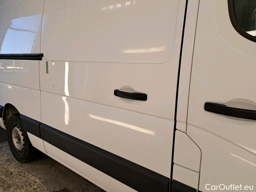  Renault  Master  III Fourgon L2H2 3 5 Grand Confort dCi 130CV BVM6 E6 #4