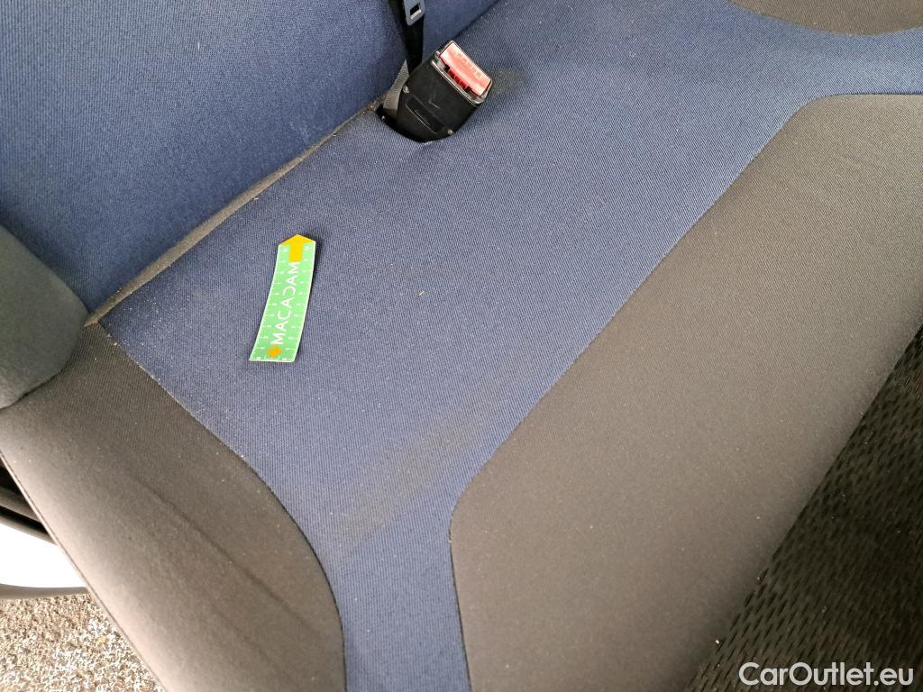  Renault  Trafic  II Fourgon L1H1 1200kg Grand Confort 90CV BVM6 #45