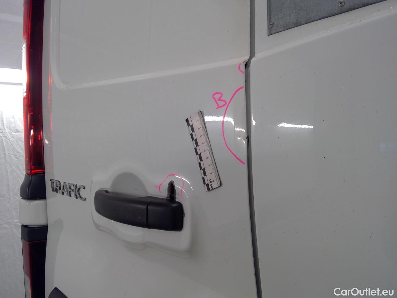  Renault  Trafic  dCi 125 L2H1 M CV #23