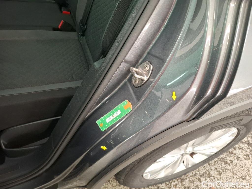  Volkswagen  Tiguan VOLKSWAGEN  / 2016 / 5P / SUV 1.5 TSI 130 EVO BMV6 Confortline Busines #14