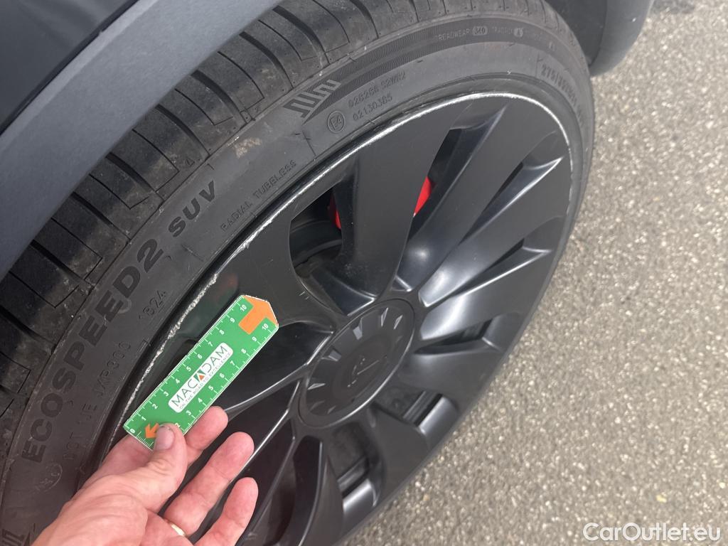  Tesla  Model Y TESLA  / 2020 / 5P / SUV Performance Dual Motor AWD #2