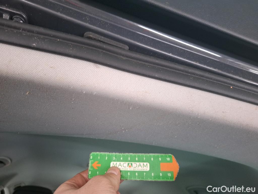  Volkswagen  Tiguan VOLKSWAGEN  / 2020 / 5P / SUV 2.0 TDI 150 DSG7 Life Business #7