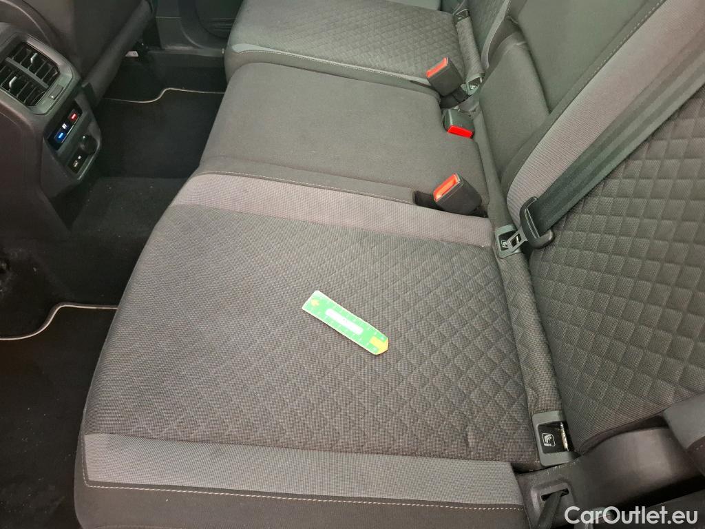  Volkswagen  Tiguan VOLKSWAGEN  / 2016 / 5P / SUV 1.5 TSI 130 EVO BMV6 Confortline Busines #24