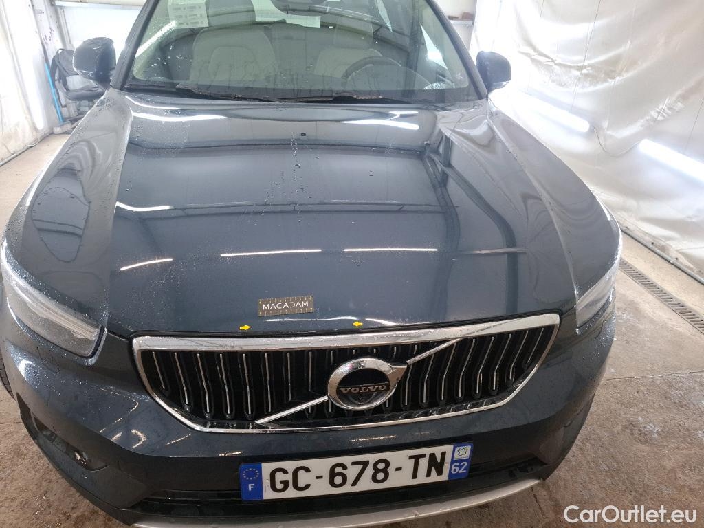  Volvo  XC 40 VOLVO XC40 / 2017 / 5P / SUV B4 197 Geartronic 8 Inscription Luxe #1