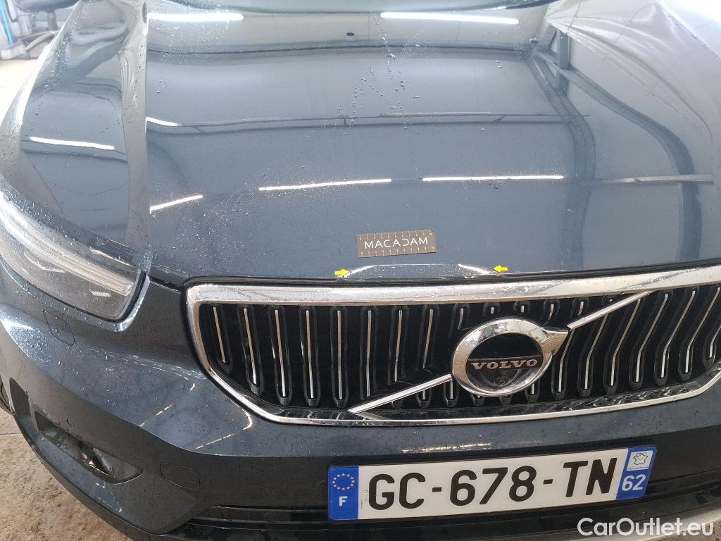  Volvo  XC 40 VOLVO XC40 / 2017 / 5P / SUV B4 197 Geartronic 8 Inscription Luxe #2