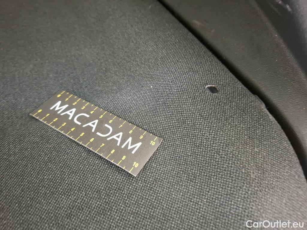  Volvo  XC 40 VOLVO XC40 / 2017 / 5P / SUV B4 197 Geartronic 8 Inscription Luxe #15