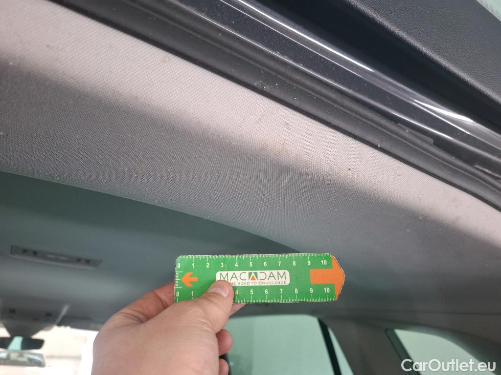  Volkswagen  Tiguan VOLKSWAGEN  / 2020 / 5P / SUV 2.0 TDI 150 DSG7 Life Business #8