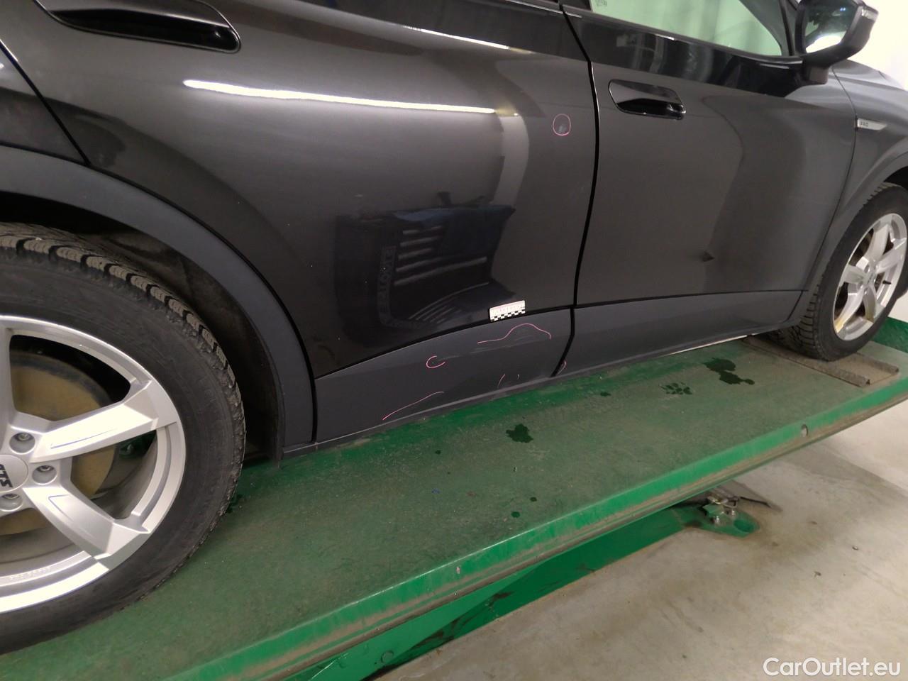  Volkswagen  ID.4  EV 77kWh Life #21