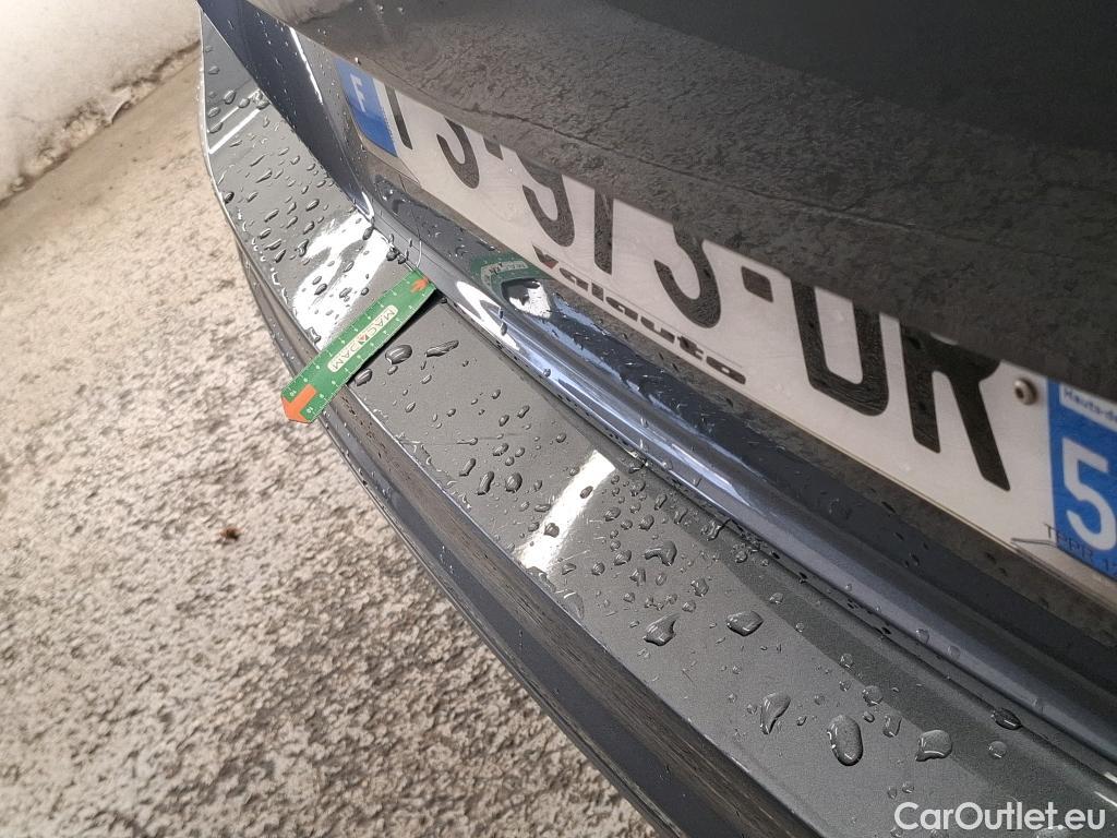  Volkswagen  Tiguan VOLKSWAGEN  / 2016 / 5P / SUV 1.5 TSI 130 EVO BMV6 Confortline Busines #4