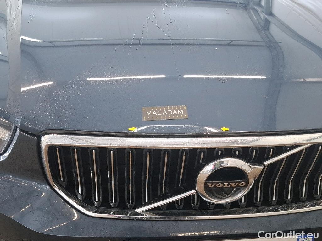  Volvo  XC 40 VOLVO XC40 / 2017 / 5P / SUV B4 197 Geartronic 8 Inscription Luxe #4