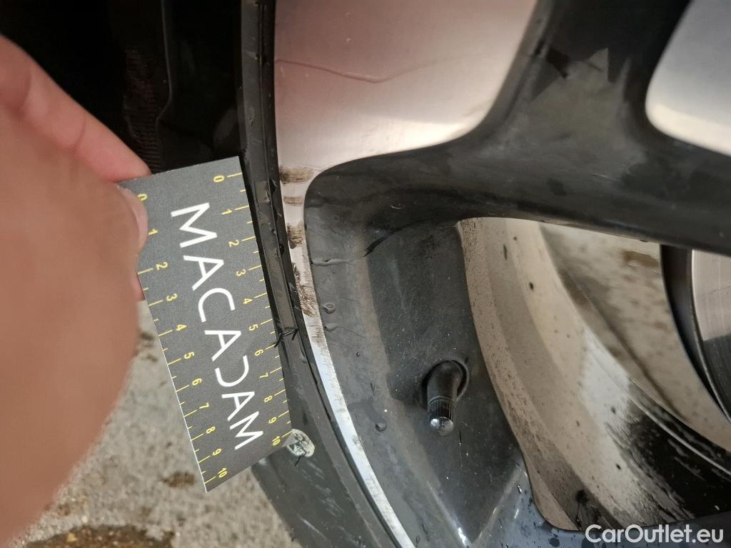  Volvo  XC 40 VOLVO XC40 / 2017 / 5P / SUV B4 197 Geartronic 8 Inscription Luxe #11