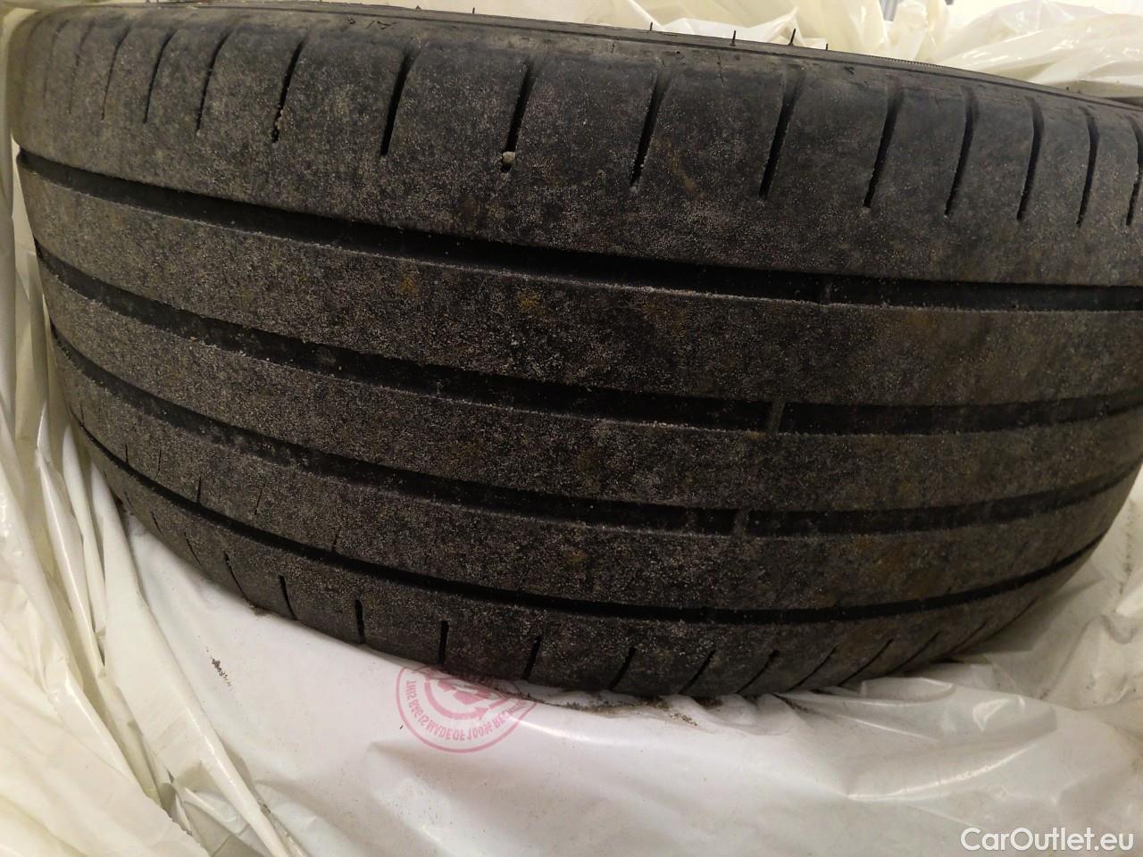  Volkswagen  Golf  Sp.Combi TSI 150 GT Aut. #2