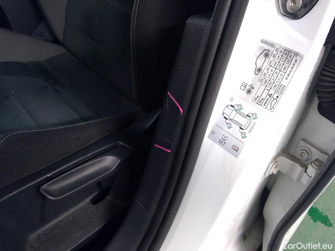  Volkswagen  Golf  Sp.Combi TSI 150 GT Aut. #9