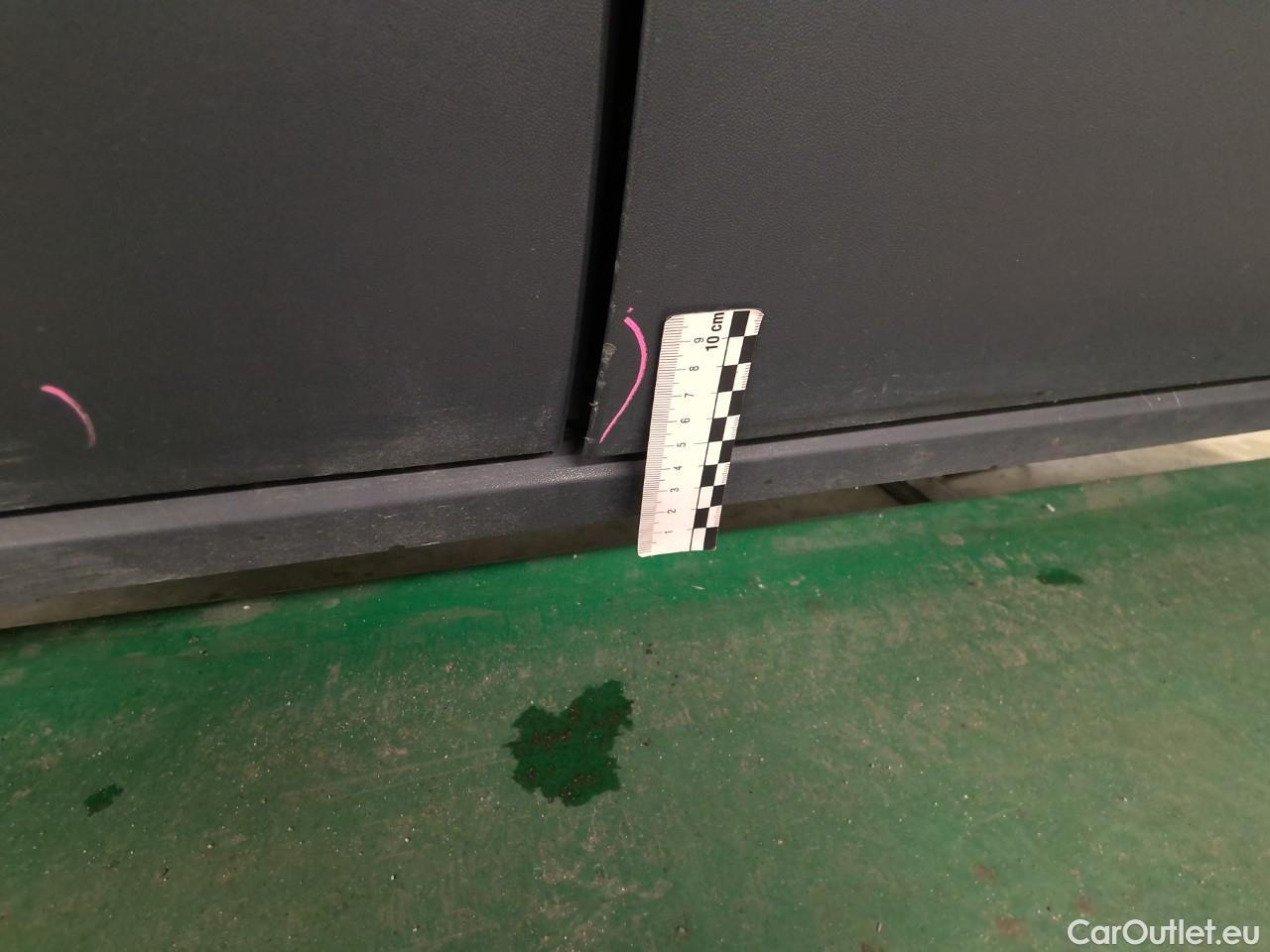  Volkswagen  ID.4  EV 77kWh Life #28