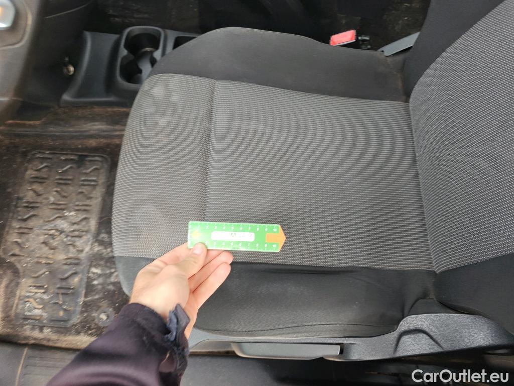  Opel  Combo OPEL  Life / 2018 / 5P / combi 1.5 TD 75kW (100CV) S/S Edition L (IND) #62