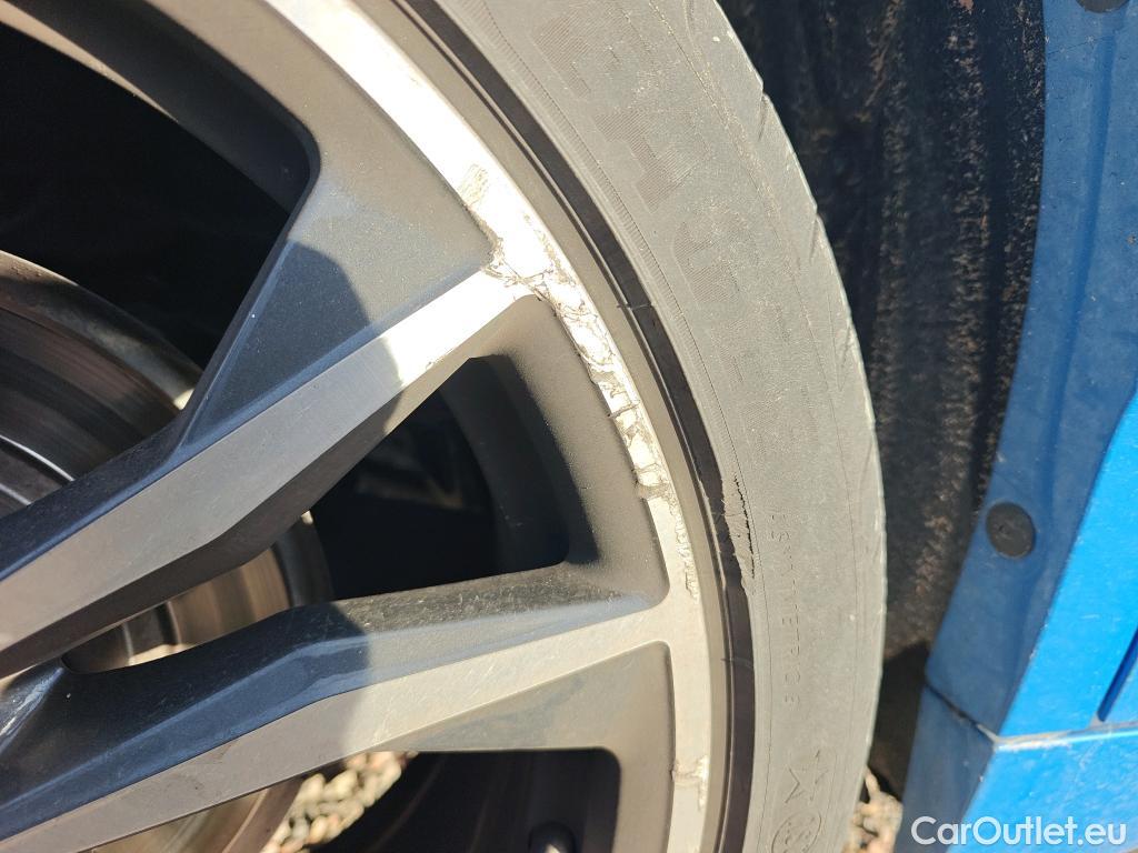  Bmw  X2 BMW  / 2017 / 5P / todoterreno sDrive18d #25