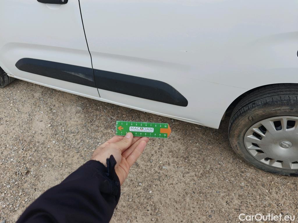  Opel  Combo OPEL  Life / 2018 / 5P / combi 1.5 TD 75kW (100CV) S/S Edition L (IND) #23