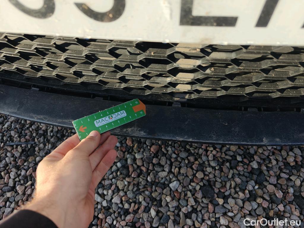  Bmw  X2 BMW  / 2017 / 5P / todoterreno sDrive18d #37