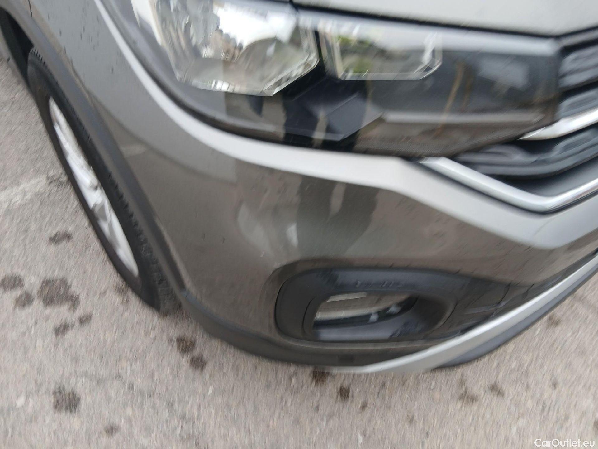  Volkswagen  T-CROSS VOLKSWAGEN  / 2018 / 5P / todoterreno Advance 1.0 TSI 85kW (115CV) DSG (AC) #1