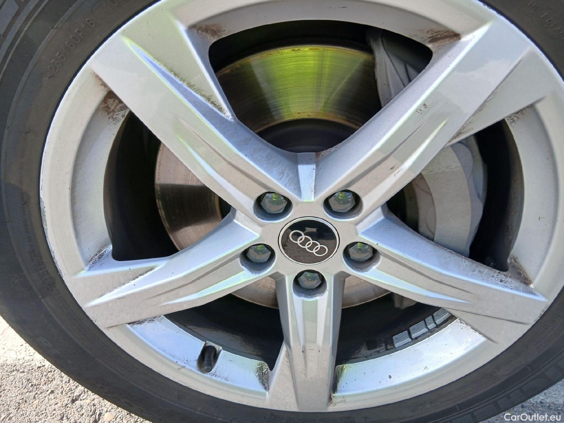  Land Rover  Discovery AUDI Q5 / 2020 / 5P / todoterreno Advanced 50 TFSI e quattro-ultra #3